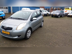 Toyota Yaris - 1.3 VVTi Sol Airco