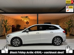 Mercedes-Benz B-klasse - 180 Business Solution NAP Garantie Carplay Camera Elek. Achterklep Led Cruise Clima Navi R