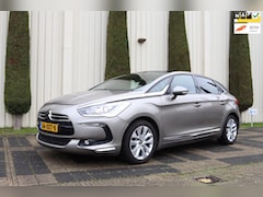 Citroën DS5 - 1.6 Turbo So Chic Automaat, Climate Control Navigatie