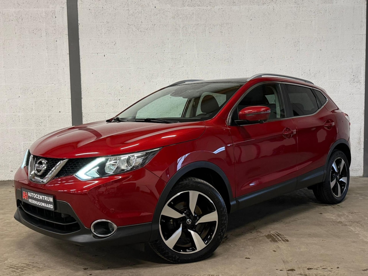 Nissan Qashqai - 1.2 N-Connecta Pano|Navi|Cruise|Clima|Dealer Onderhouden !! - AutoWereld.nl