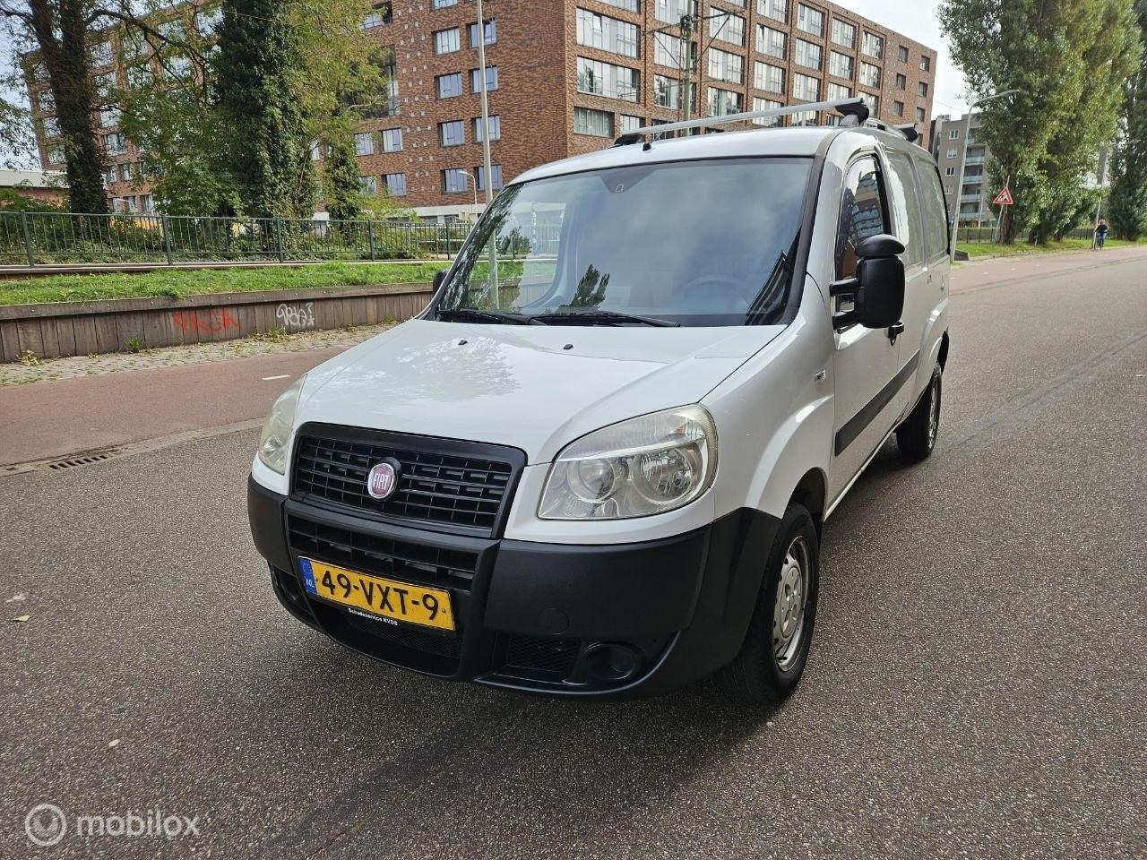 Fiat Doblò Cargo - 1.6 Maxi - AutoWereld.nl