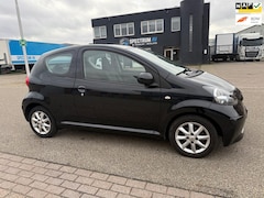 Toyota Aygo - 1.0-12V +
