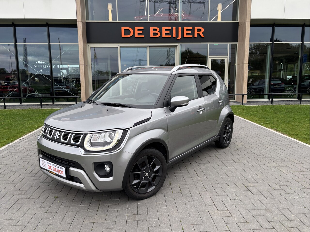 Suzuki Ignis - 1.2 Smart Hybrid Style Automaat I Navi I Camera - AutoWereld.nl