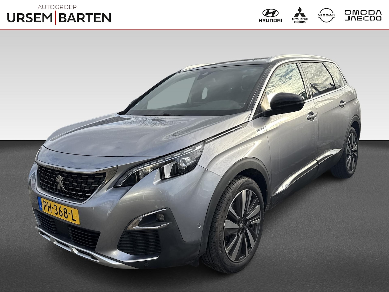 Peugeot 5008 - 1.2 PureTech GT-Line 7 pers // GT-line // PANORAMADAK // TREKHAAK - AutoWereld.nl