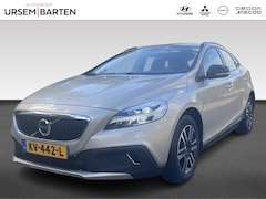 Volvo V40 Cross Country - 2.0 T4 Momentum | Trekhaak