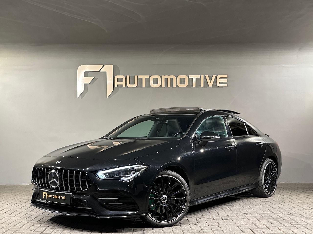 Mercedes-Benz CLA-Klasse - 250 e AMG Pano|Memory|Night|Cam|45s - AutoWereld.nl