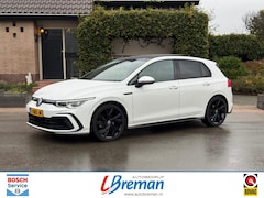 Volkswagen Golf - 1.5 ETSI R-LINE DSG Panoramadak afn.Trekhaak