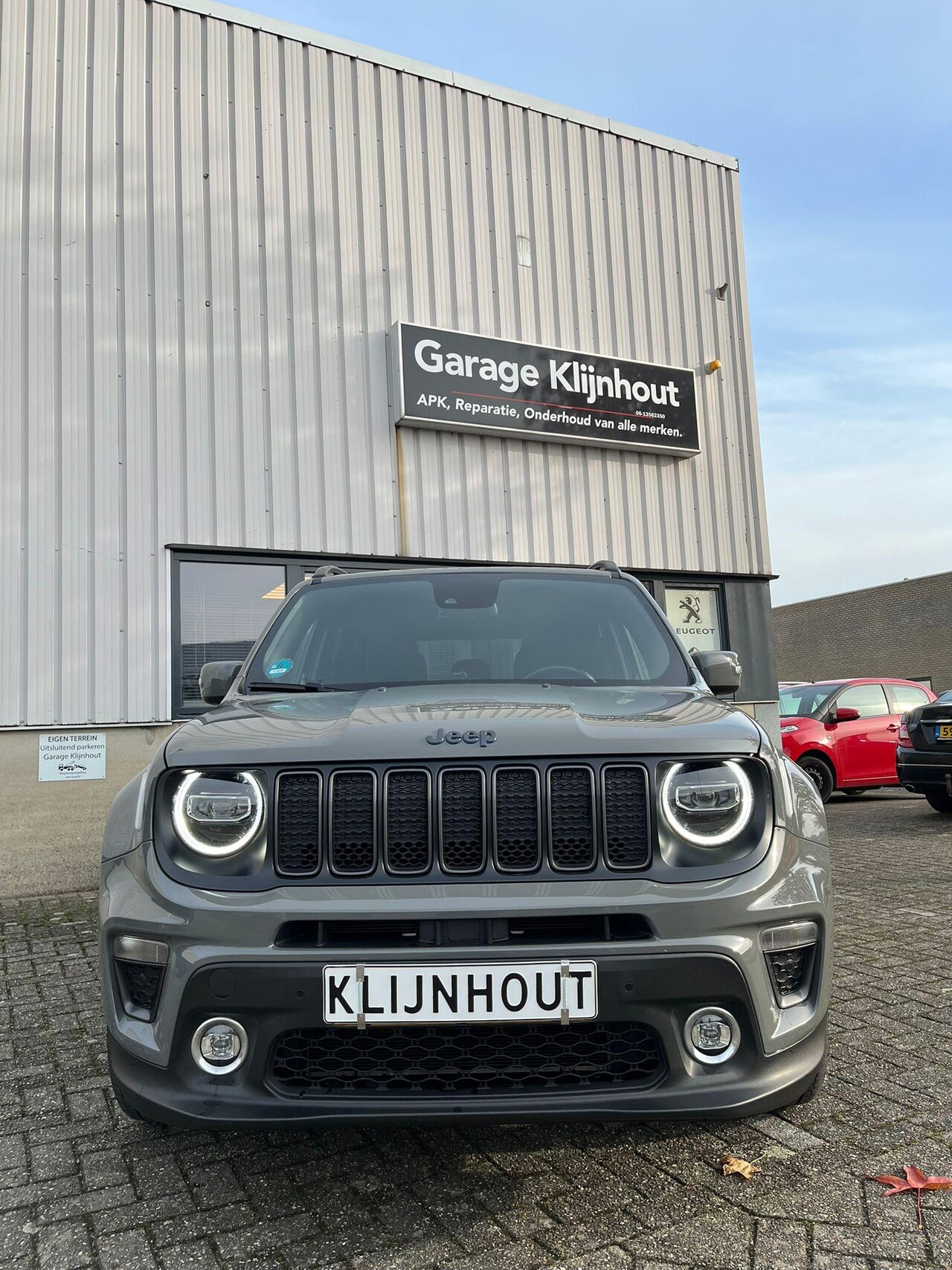 Jeep Renegade - 4xe 240 Plug-in Hybrid Electric Limited 4xe 240 Plug-in Hybrid Electric Limited - AutoWereld.nl