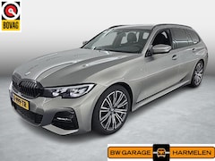 BMW 3-serie Touring - 320i Corporate Executive | M-Sport onderstel | Sporstoelen | Trekhaak |