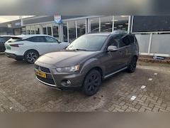 Mitsubishi Outlander - 2.0 Intro Edition | Trekhaak | Apple Carplay