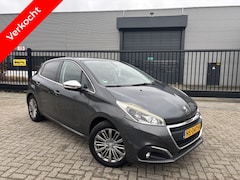 Peugeot 208 - 1.6 B.HDi Allure. Navi/Clima/Xenon/Cruise