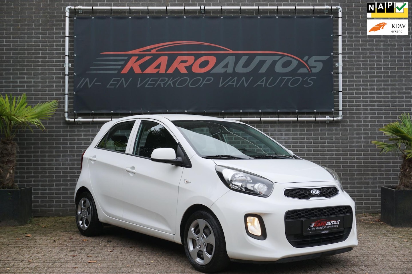 Kia Picanto - 1.0 CVVT ComfortLine Navi Airco ElekR Cv Usb APK - AutoWereld.nl