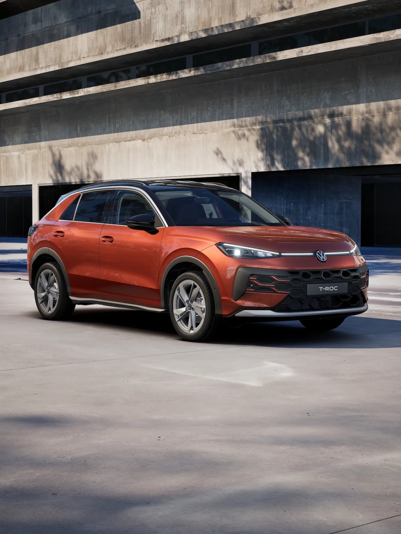 Volkswagen T-Roc - Eerste en Goedkoopste van NL! 1.5 eTSI 116pk Life First Edition - AutoWereld.nl