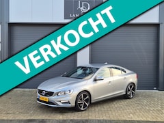 Volvo S60 - 1.6 T3 Summum / Leder / R-Design / ACTIE