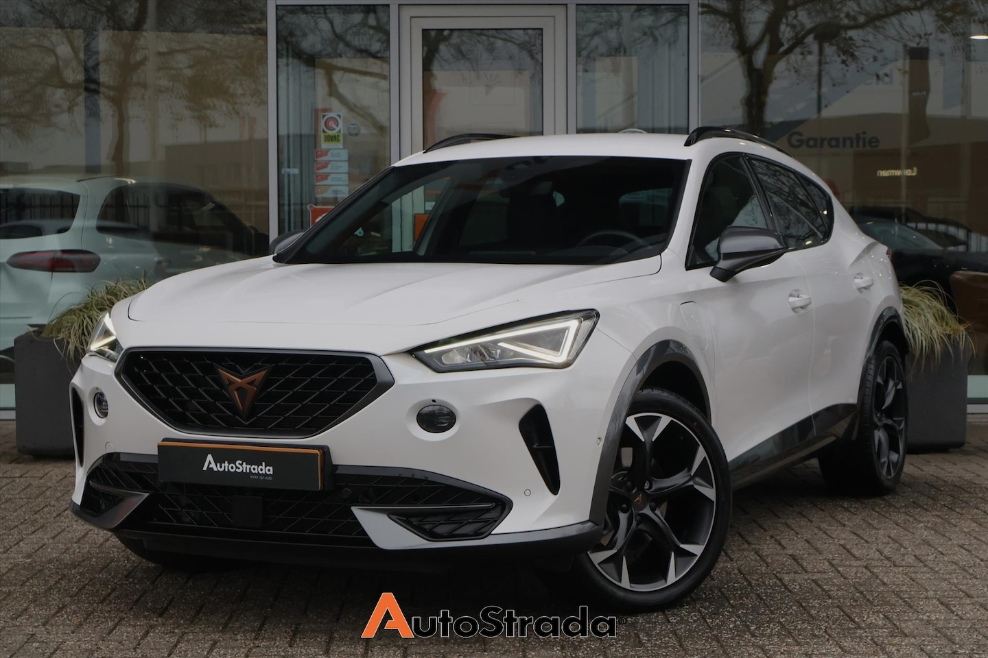 CUPRA Formentor - 1.4 Performance 204pk | Sensoren | Sfeer | Cruise | Climate | Carplay | LED | Keyless | Vi - AutoWereld.nl