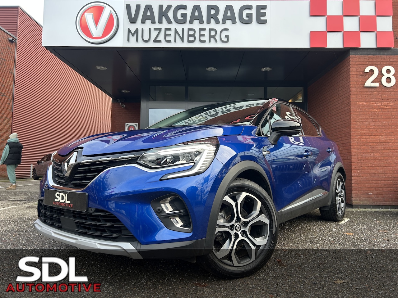 Renault Captur - 1.6 E-Tech full hybrid 145 Techno // FULL LED // NAVI + CARPLAY // CAMERA // HALF-LEDER // - AutoWereld.nl