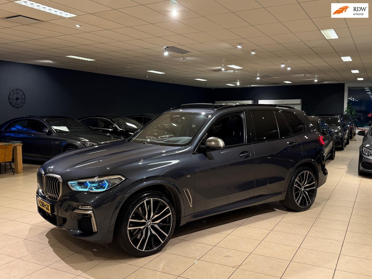 BMW X5 - M50D|M-SPORT|PANO|ACC|SKY-LOUNGE|LASER|BTW - AutoWereld.nl