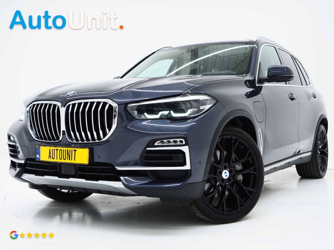 BMW X5 - xDrive45e High Executive | Panoramadak | Luchtvering | Trekhaak | Head Up | Camera | Keyle - AutoWereld.nl