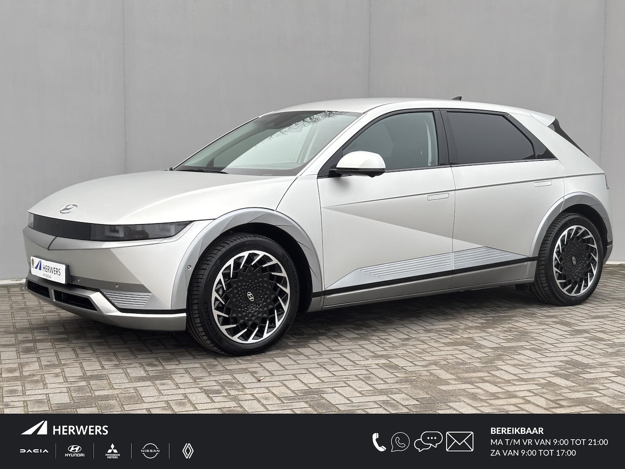 Hyundai IONIQ 5 - Lounge 73kWh Automaat / Accu SOH 100% / Fabrieksgarantie tot 9-2026 / Dealer onderhouden / - AutoWereld.nl