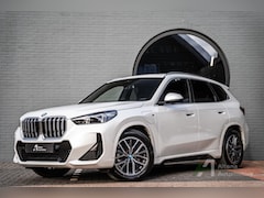 BMW X1 - xDrive30e M-sport, panoramadak, comfortacces, camera, btw