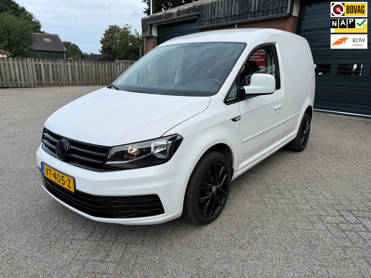 Volkswagen Caddy - 2.0 TDI L1H1 BMT Airco Navi Bluetooth - AutoWereld.nl