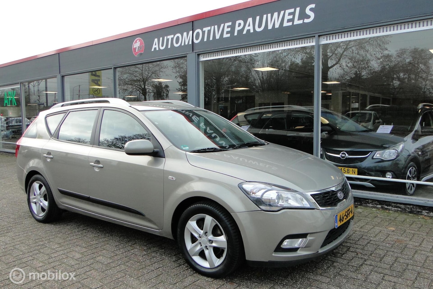 Kia Cee'd Sporty Wagon - 1.4, benzine, schakel, 159301 km - AutoWereld.nl