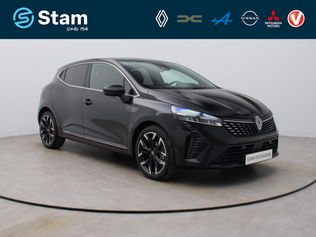Renault Clio - STAM Limité 75 TCe 90pk #8 van 75 Camera | Leder | 9,3" Navi | 17" Velgen - AutoWereld.nl