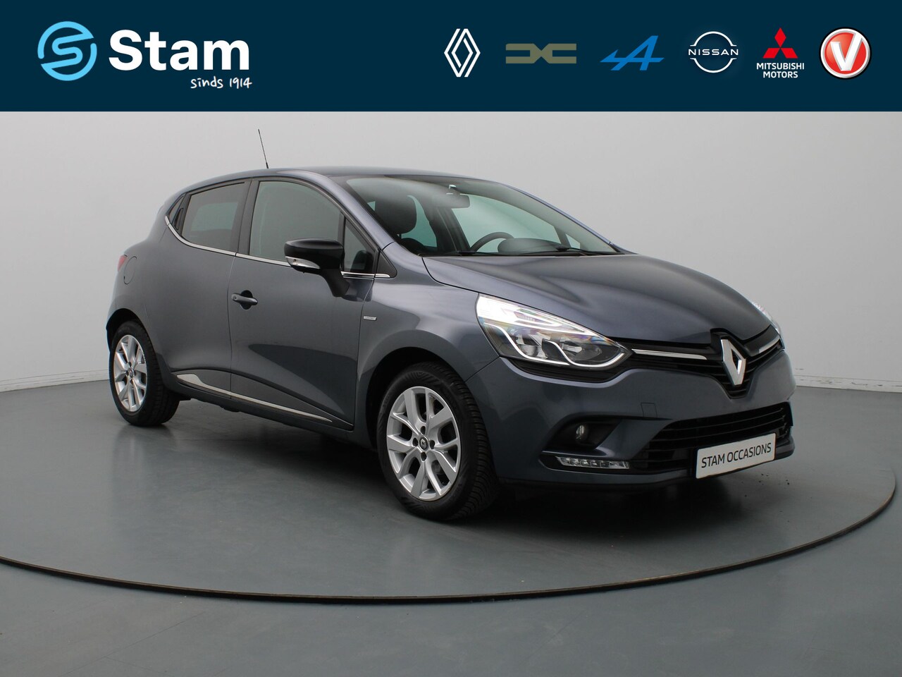 Renault Clio - 90pk TCe Limited Airco | Cruise | Navi | Parkeersens. achter - AutoWereld.nl