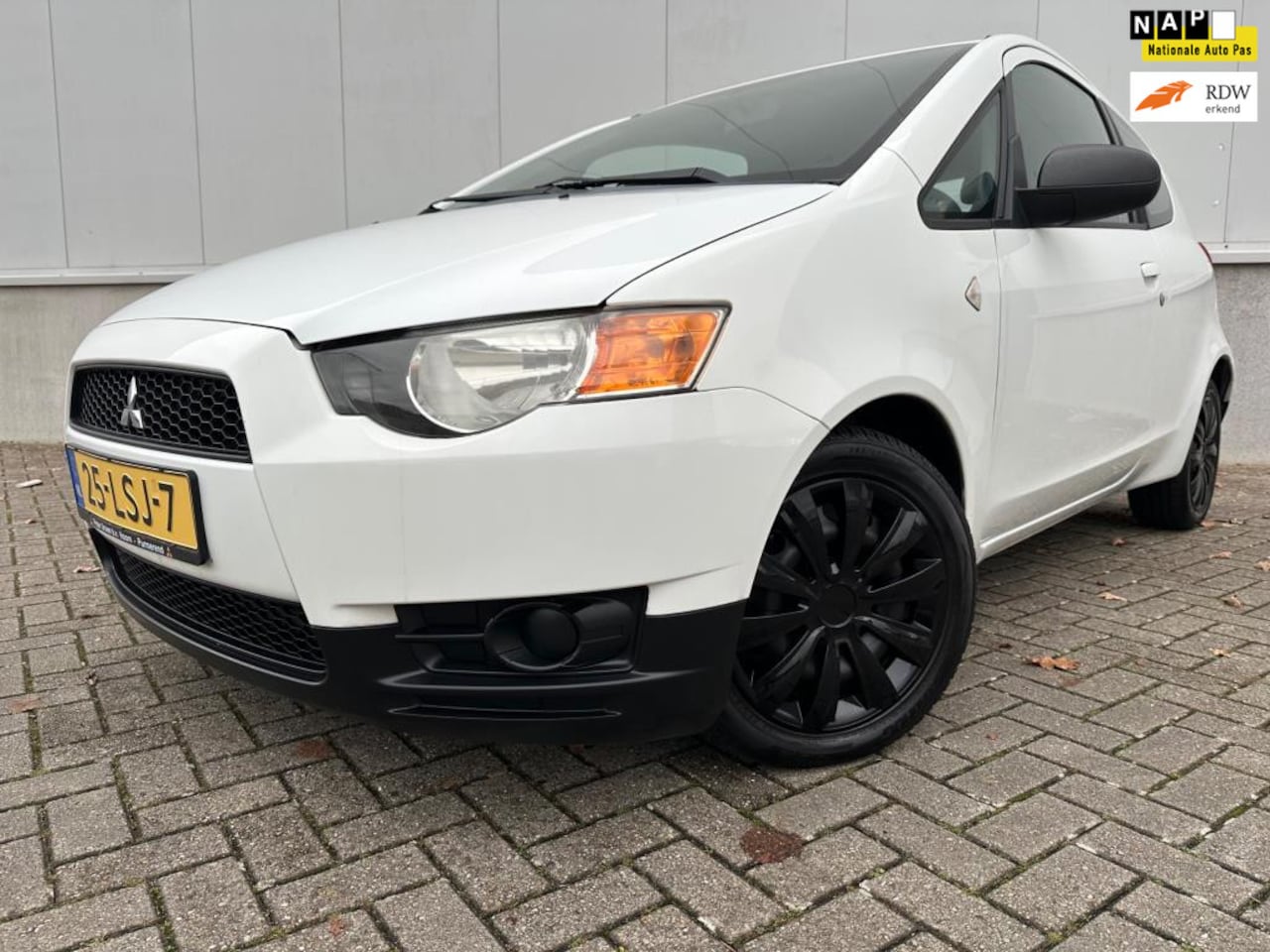 Mitsubishi Colt - 1.1 Edition One Airco NL auto..... - AutoWereld.nl