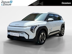 Kia EV3 - Plus 58.3 kWh 204 PK | Fabrieksgarantie t/m 11-7-2032 + 3x 1 jaar