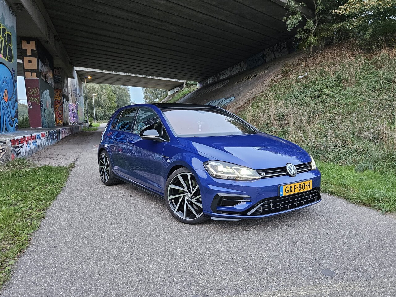 Volkswagen Golf - 2.0 TSI 4Motion R - AutoWereld.nl