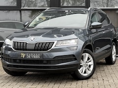 Skoda Karoq - 1.5 TSI ACT Style Business DSG ACC CarPlay Keyless Garantie