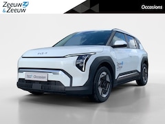 Kia EV3 - Plus 58.3 kWh | Stoel verwarming | Parkeer camera achter + parkeer sensoren voor en achter