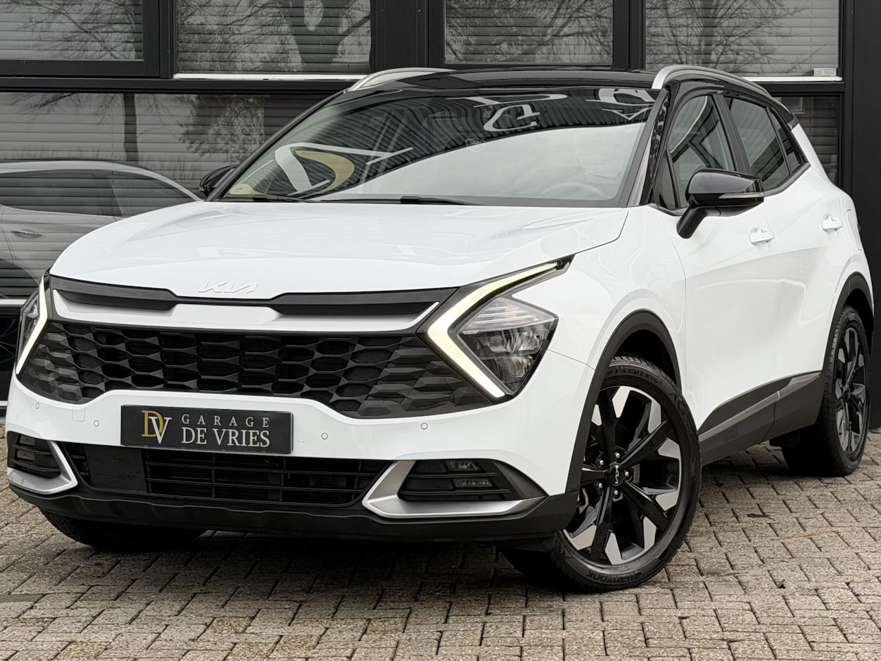 Kia Sportage - 1.6 T-GDi Plug-in Hybrid AWD DynamicPlusLine Two Tone ACC Garantie - AutoWereld.nl