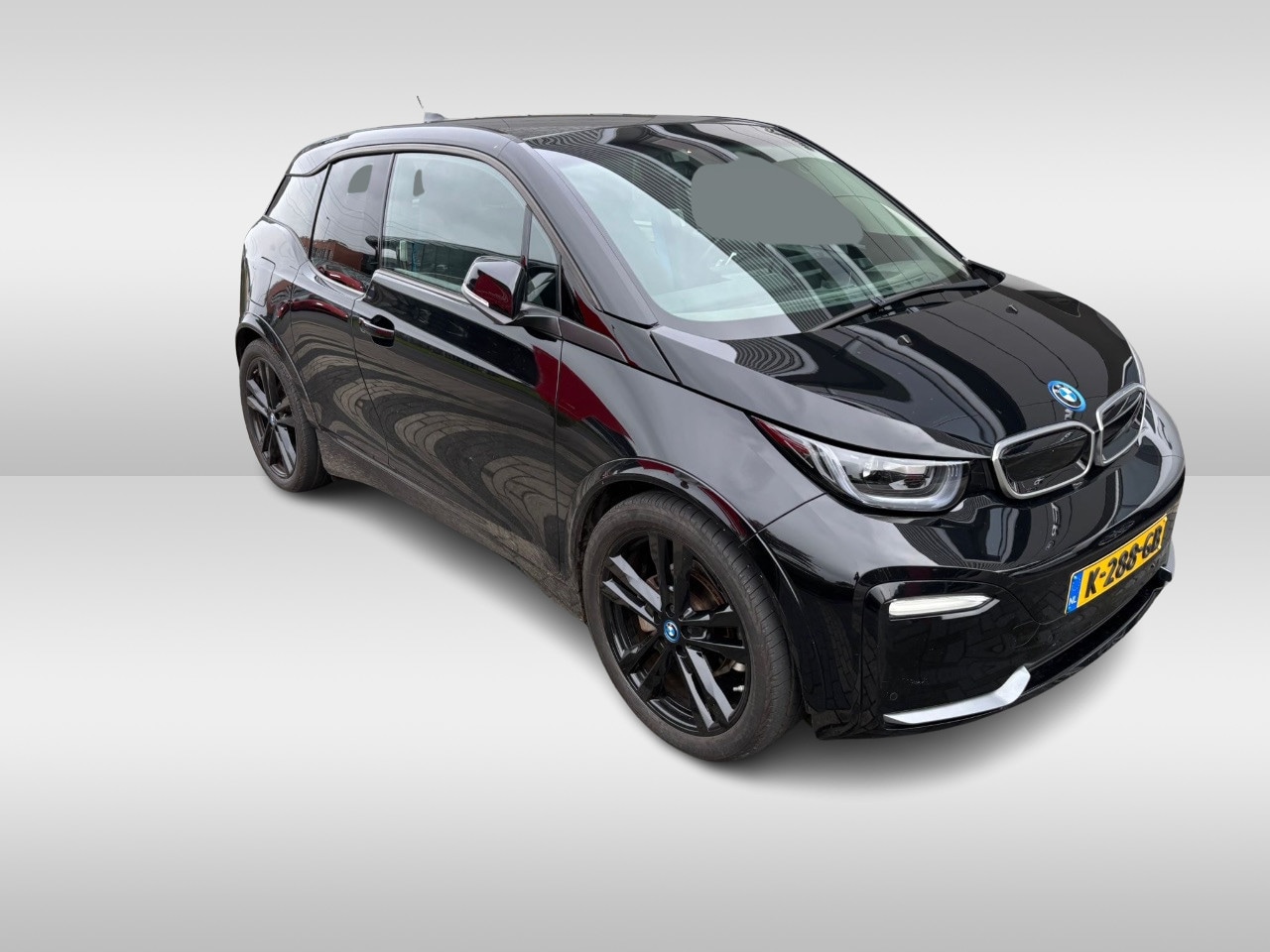 BMW i3 - S Dark Shadow Edition 120Ah 42 kWh / Camera / Navigatie / 20'' / Stoelverwarming / DAB / L - AutoWereld.nl