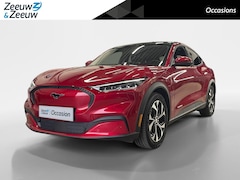 Ford Mustang Mach-E - RWD 75 kWh | Trekhaak | Leer | Panoramadak|