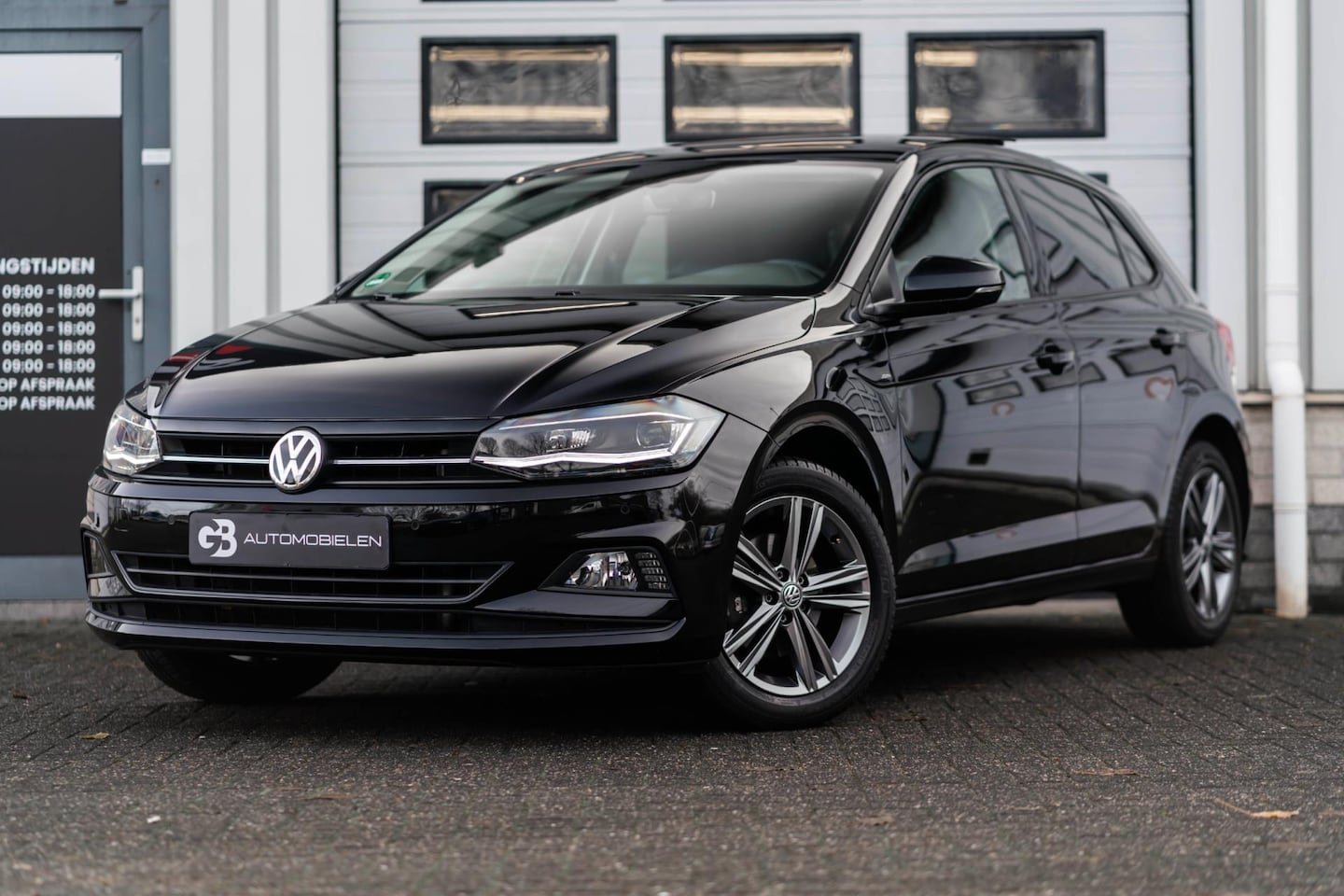 Volkswagen Polo - 1.0 TSI Highline DSG LED-PANO-VIRTUAL-JOIN-A-CAM - AutoWereld.nl
