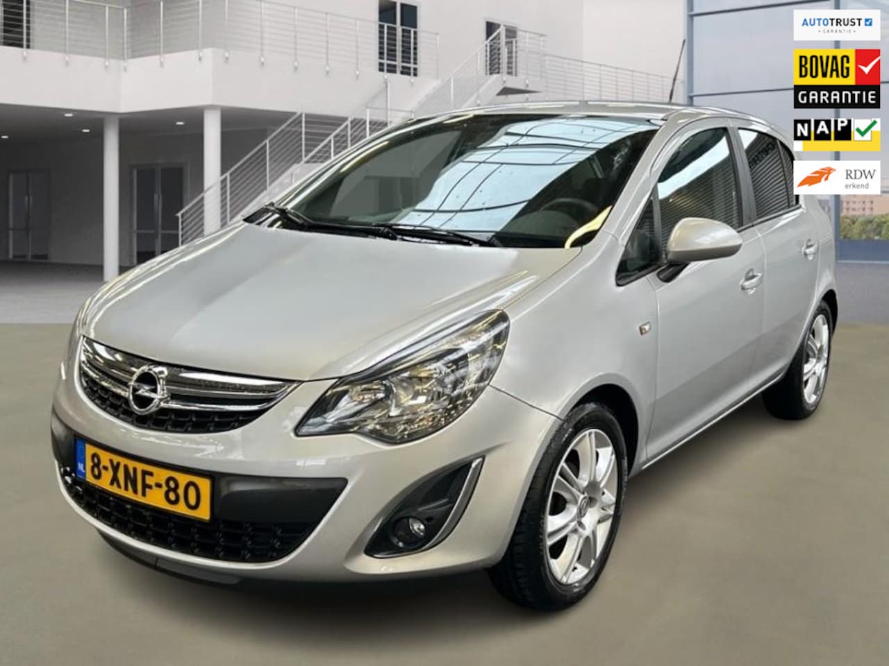 Opel Corsa - 1.2-16V BlitZ 1e Eig. 17.900 km +NAP NL-auto - AutoWereld.nl