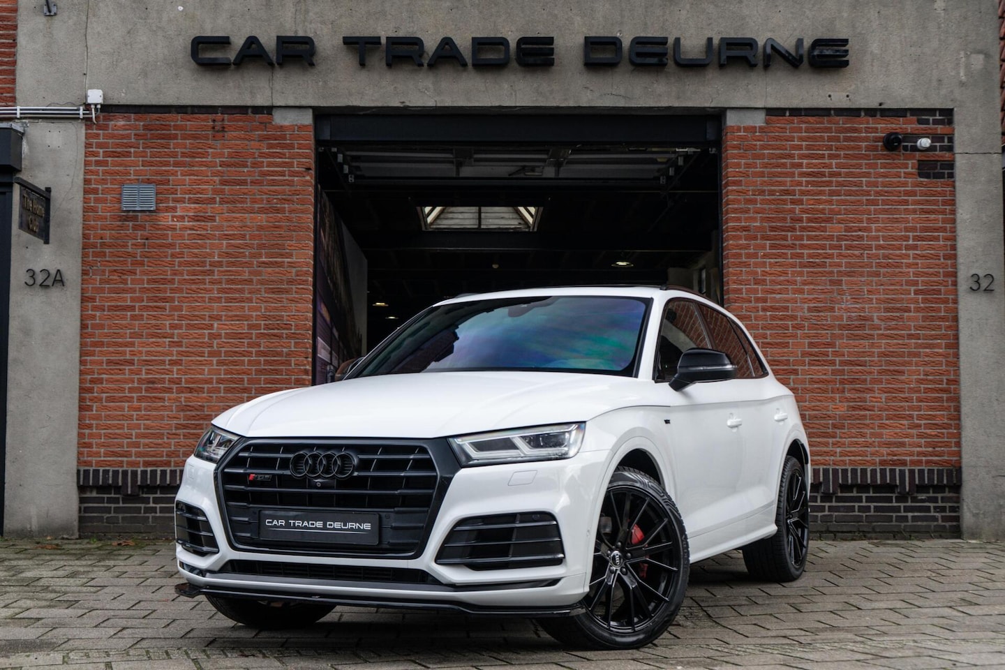 Audi Q5 - 2.0 TFSI Quattro S-Line Pano / Trekhaak / 360 - AutoWereld.nl