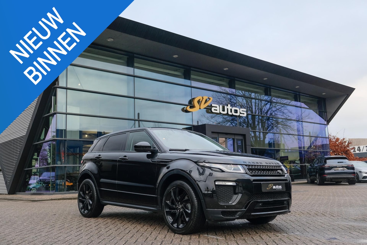 Land Rover Range Rover Evoque - 2.0 TD4 180pk HSE Dynamic Panoramadak Trekhaak Black pack Cruise Clima Stoelverwarming - AutoWereld.nl