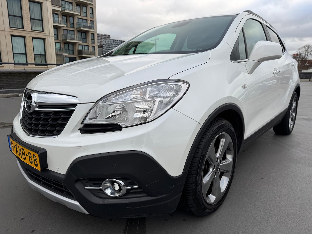 Opel Mokka - 1.4 T Cosmo AUTOMAAT Vol Optie Clima Cruise PDC Camera Leer - AutoWereld.nl