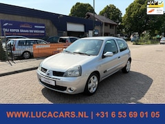 Renault Clio - 1.4-16V Authentique Comfort AIRCO + NIEUWE APK