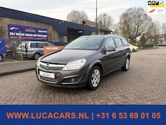 Opel Astra Wagon - 1.6 Cosmo LEER + TREKHAAK + 2X SLEUTEL & BOEKJES