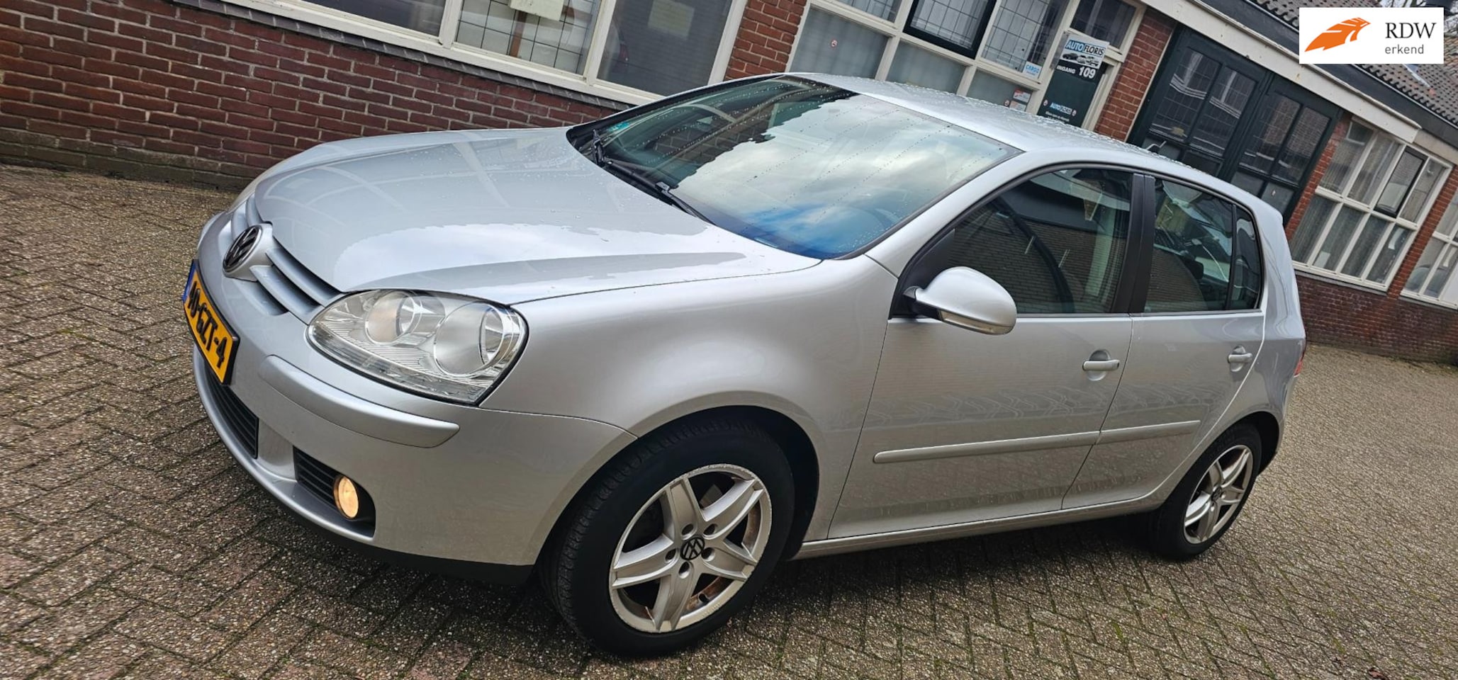 Volkswagen Golf - 1.4 TSI Trendline 5drs navi airco velgen etc - AutoWereld.nl
