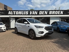 Ford Kuga - 2.0 242Pk 4X4 St-Line|Automaat|Xenon|Cruise|Navi|Climate|Carplay|Led|Leer|Lmv|Elek Pakket|