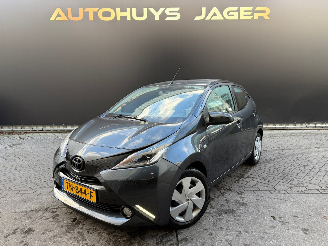 Toyota Aygo - 1.0 VVT-i x |Opendak|Camera|Cabrio - AutoWereld.nl
