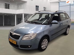 Skoda Fabia Combi - 1.4-16V Ambiente CRUISE TREKHAAK 2 X SLEUTELS