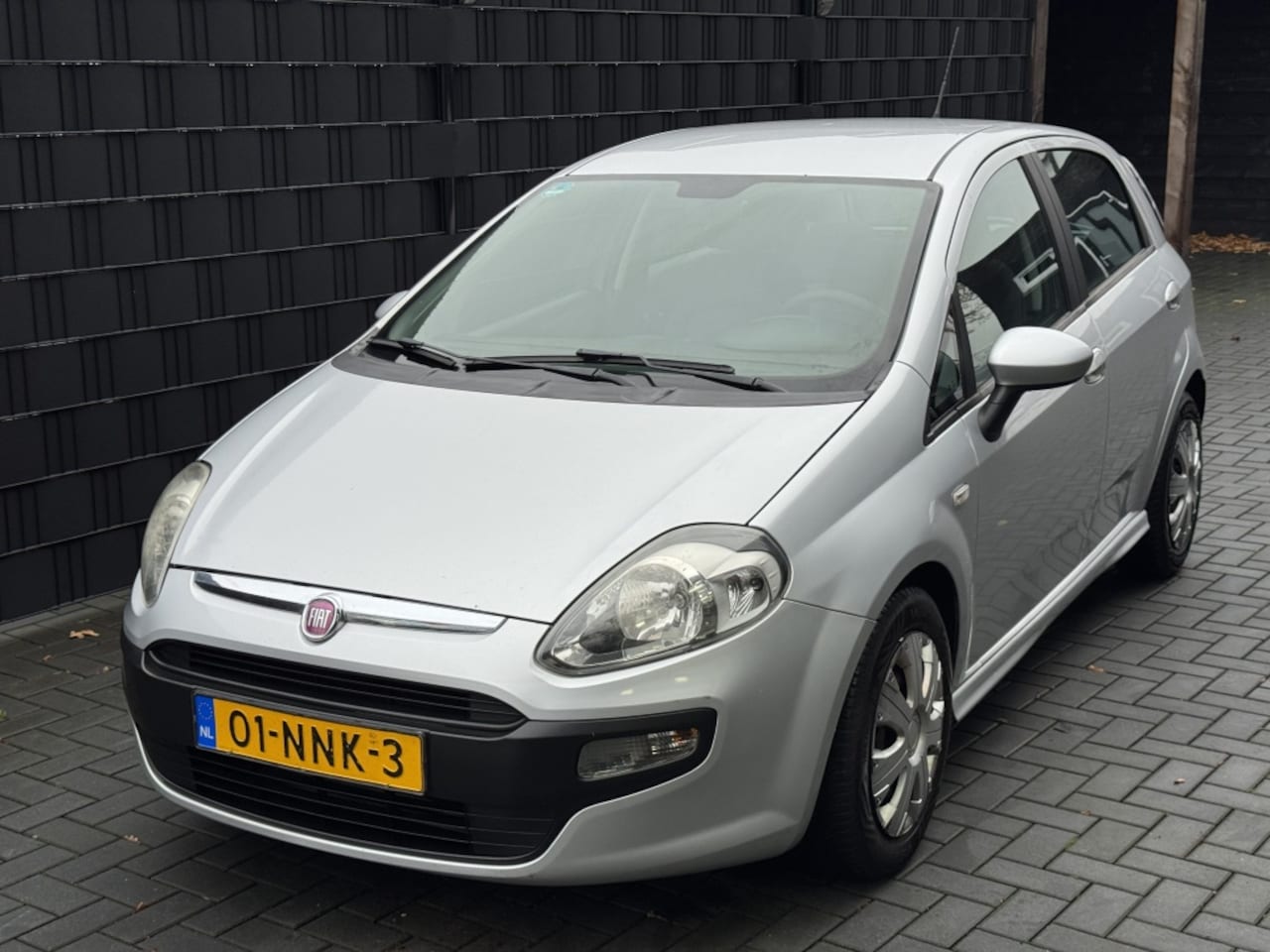 Fiat Punto Evo - 1.3 M-Jet DYNAMIC| 5DRS| AIRCO| TREKHAAK| CRUISE - AutoWereld.nl