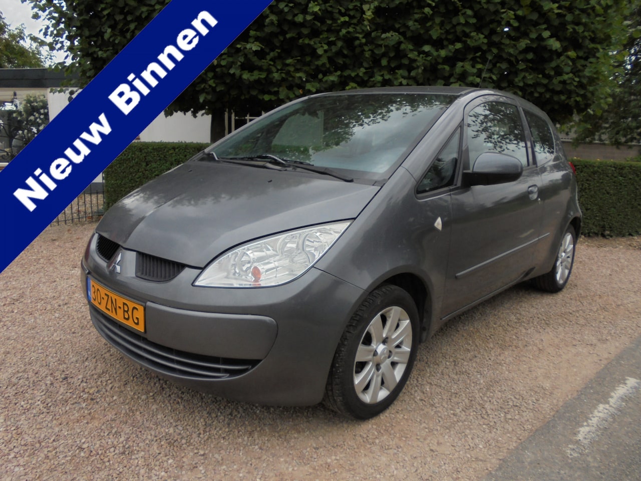 Mitsubishi Colt - 1.3 Invite+ Automaat **LEES TEKST**74.000 org.km.NAP**AUTOMAAT** - AutoWereld.nl