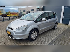 Ford S-Max - 2.0i 16V 7-Persoons met nieuwe APK
